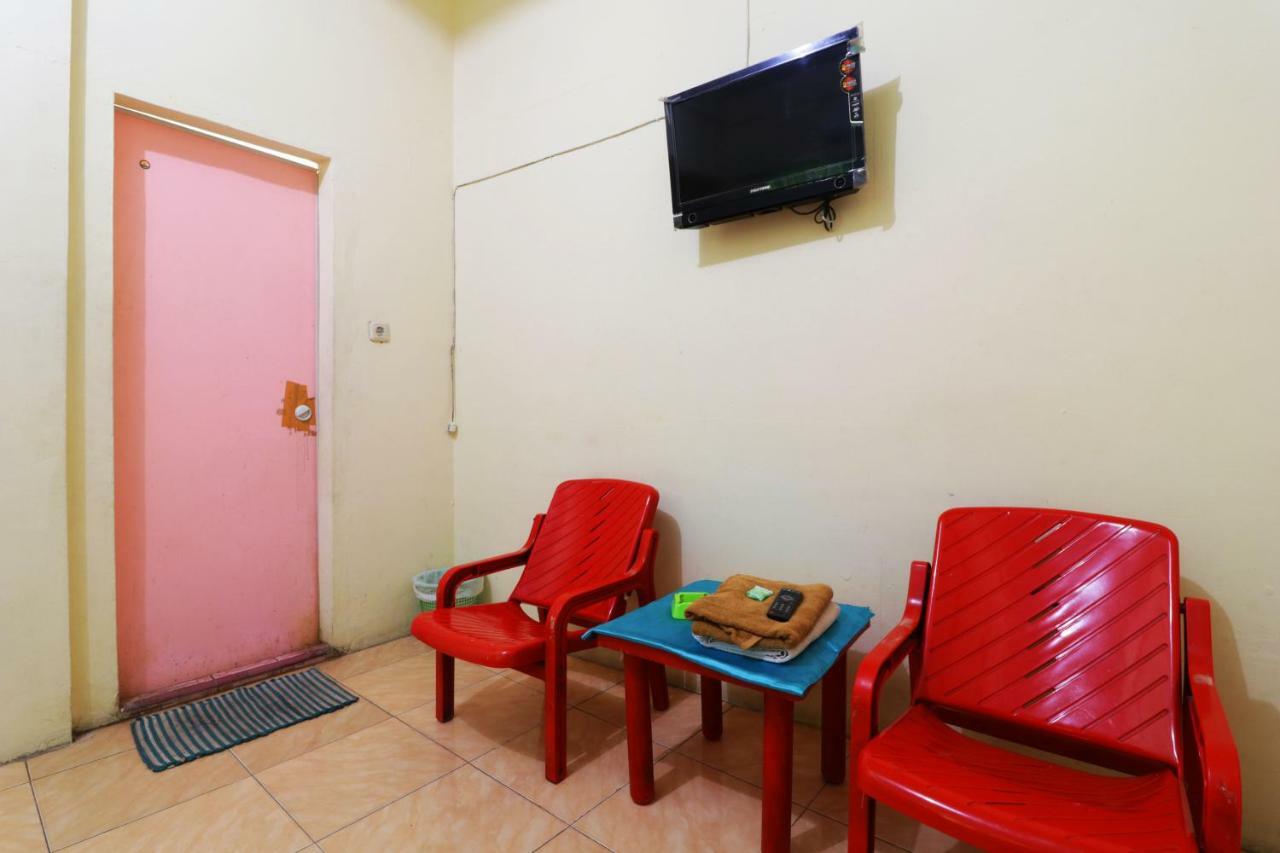 Wisma Yuli Syariah Hotel Medan Kültér fotó