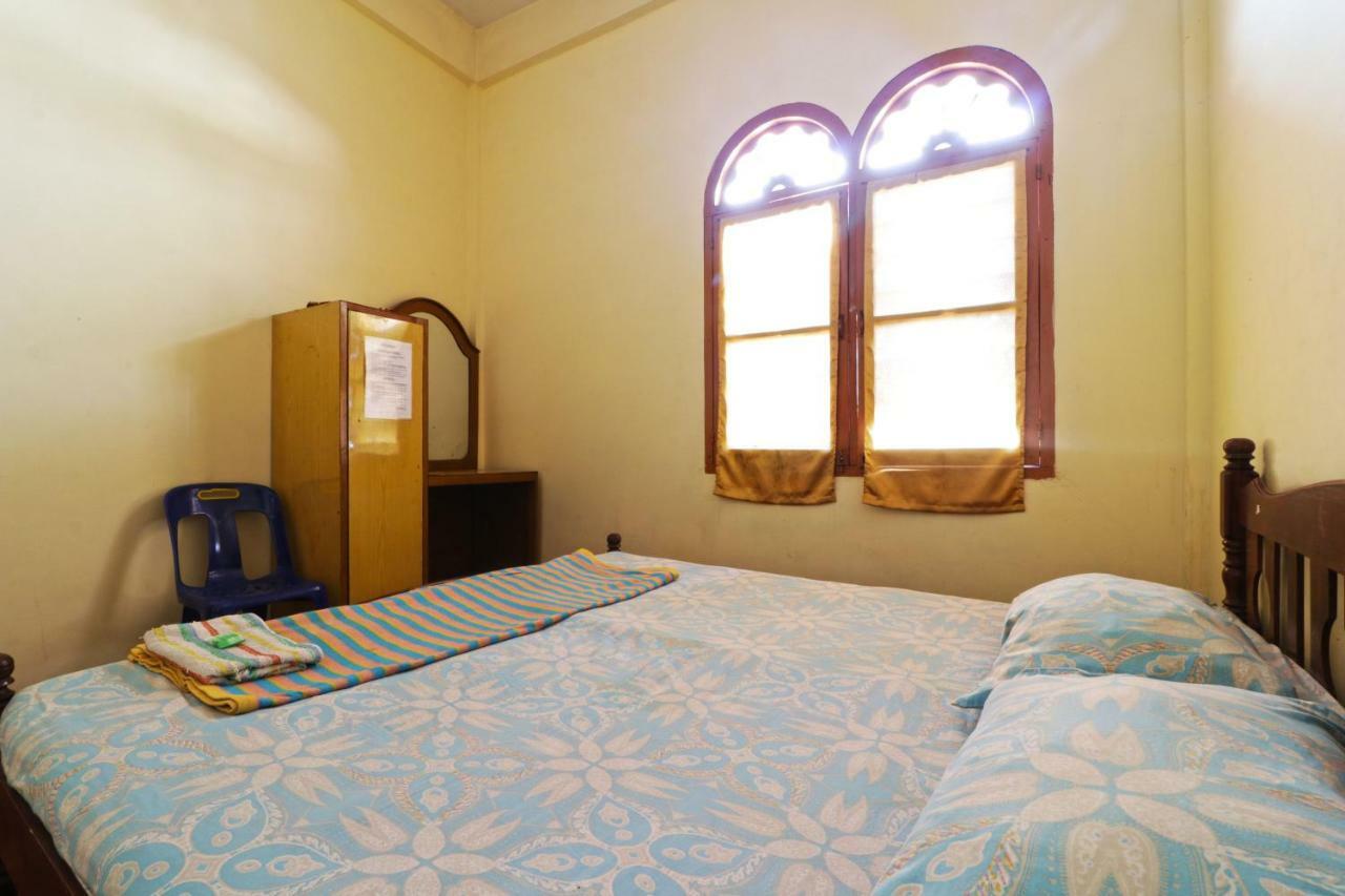 Wisma Yuli Syariah Hotel Medan Kültér fotó